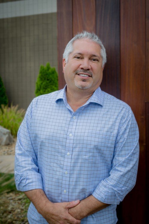 Gary Thomas